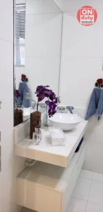 Imagem Apartamento com 2 dormitórios à venda, 80 m² por R$ 325.000,00 - Macuco - Santos/SP