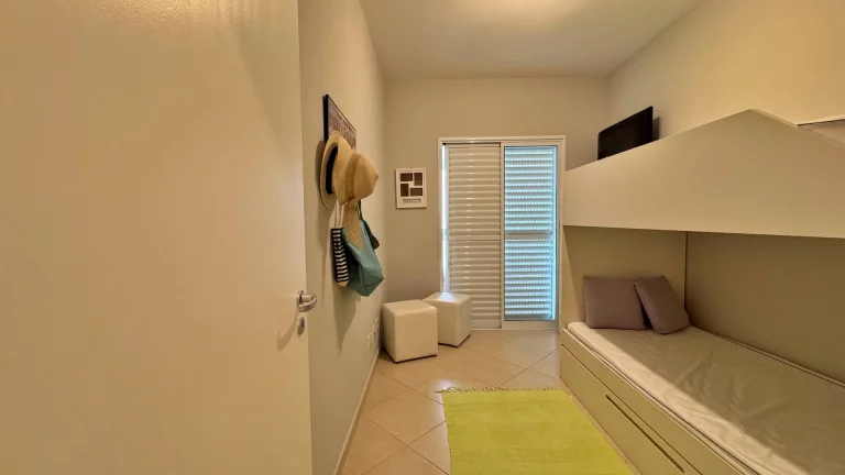 Imagem Apartamento com 3 dormitórios à venda, 106 m por R$ 2.580.000,00 - Riviera