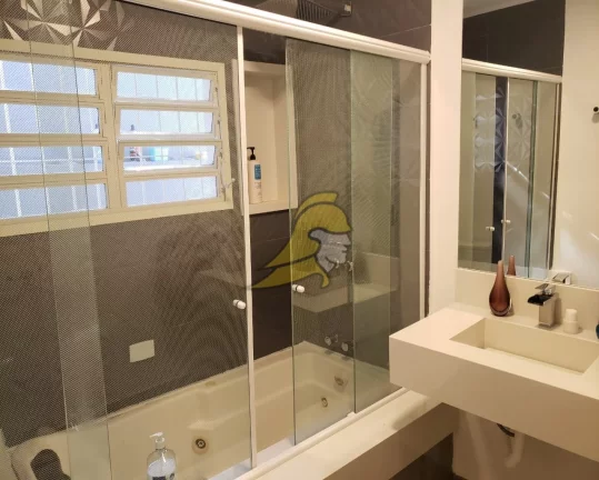 Imagem LINDA CASA 510,00 M MORUMBI ESTÁDIO ABAIXO DA AVALIAÇÃO 4 SUÍTES ARCONDICIONADO SALA 3 AMBIENTES SALA JANTAR COZINHA AMERICANA VARANDA SEGURA 6 VAGAS