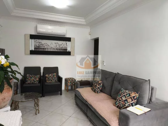 Imagem Casa Térrea, 3 Dormitórios + Edícula, Piscina Infantil, 300 metros Baln. Gaiovota