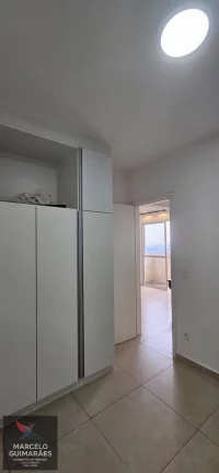 Imagem Apartamento 2 Dormitórios, Sendo 1 Suíte, Edifício Vitória 10º Andar
