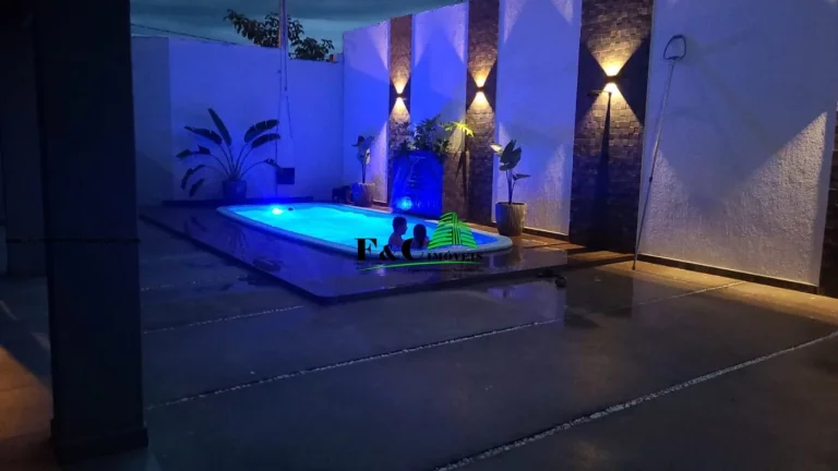 Imagem Edícula para Venda em Limeira, Jardim Marajoara, 1 banheiro, 2 vagas