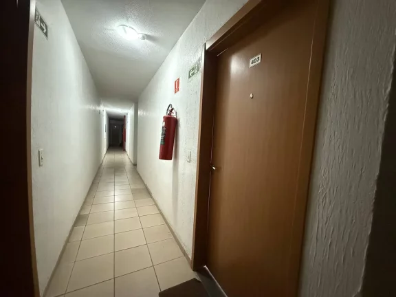 Imagem Apartamento 48m2, 2 Quartos, Semi Mobiliado, 4º Andar, Porto de Napolis