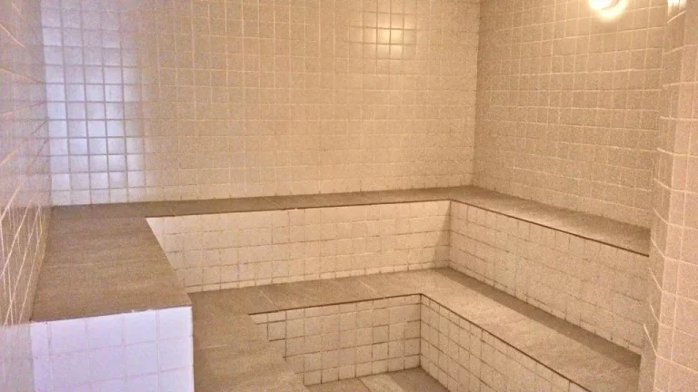 Imagem PITANGUEIRAS- MARAVILHOSO APARTAMENTO COM MARAVILHOSA ÁREA DE LAZER , 02 VAGAS .