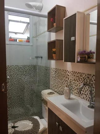 Imagem Apartamento com 2 dormitórios à venda, 50 m² por R$ 270.000,00 - Jardim das Maravilhas - Santo André/SP