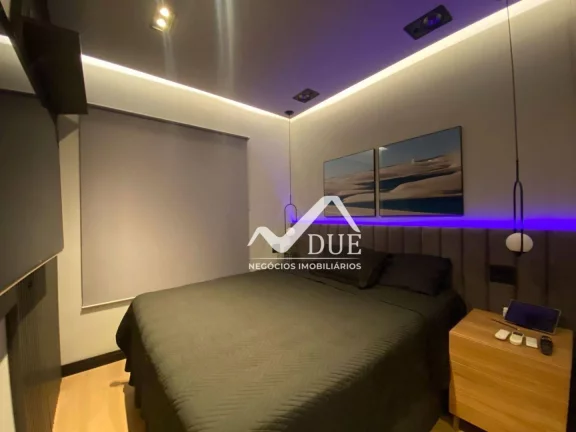 Imagem Apartamento com 2 dormitórios à venda, 75 m² por R$ 1.350.000,00 - Gonzaga - Santos/SP