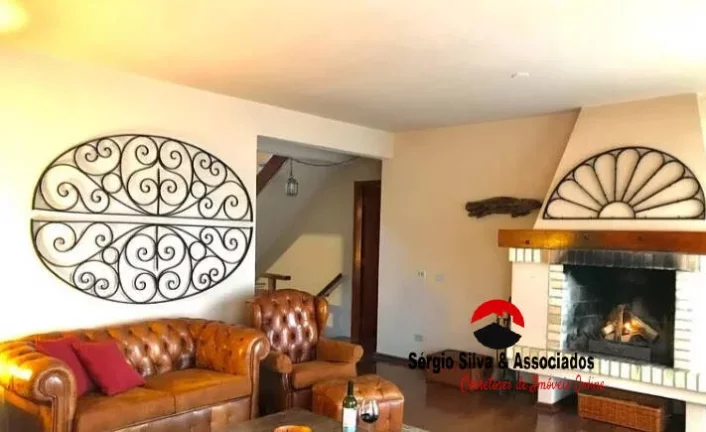 Imagem Casa a Venda na Região do Alto do Capivari Campos do Jordão - SP