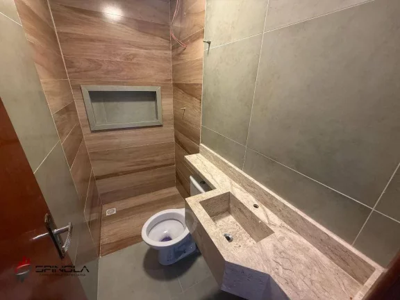 Imagem Sobrado com 3 dormitórios à venda, 108 m² por R$ 550.000,00 - Vila Caiçara - Praia Grande/SP