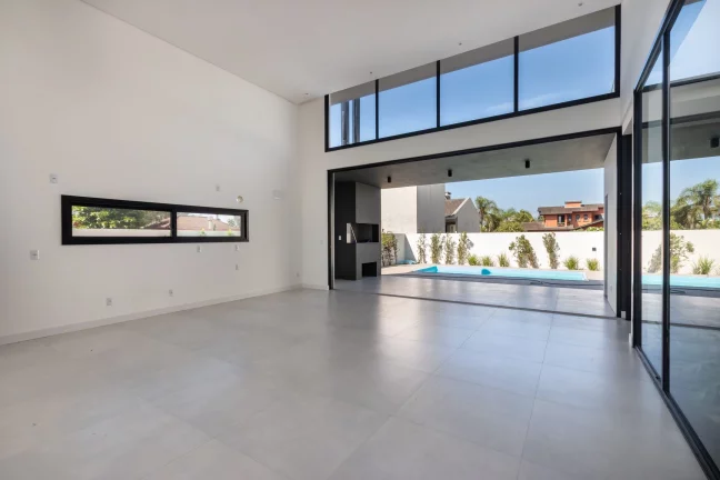Imagem Casa à venda em Passo de Torres, Centro, com 4 quartos, 274,05m²