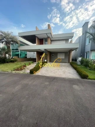 Imagem Casa no condomínio Malibu beira lago com piscina mobiliada e decorada