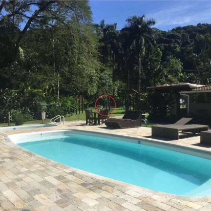 Imagem CASA COM 2 DORMITÓRIOS, SENDO 1 SUÍTE, DENTRO DE UM RESIDENCIAL COM PISCINA, PARA LOCAÇÃO ANUAL EM BOISSUCANGA