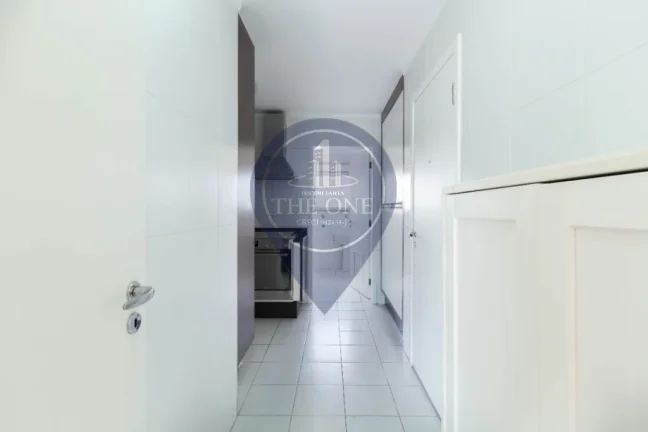 Imagem Apartamento de Luxo em Moema, São Paulo-SP: 4 quartos, 3 suítes, 2 salas, 4 banheiros, 2 vagas, 143m² - Imperdível!