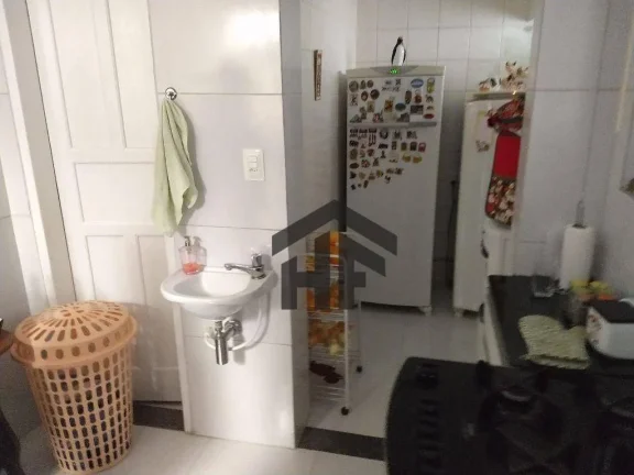 Imagem Casa de 330m² à venda, com 4 Quartos e 6 Salas, localizada no Poço, Recife - Pernambuco.