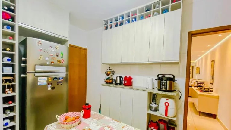Imagem Sobrado Tatuapé - 125 m² - 3 Suítes - Closet - Varanda - Jd. de inverno - 5 Vagas de garagem - Aceita Financiamento e FGTS