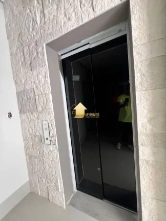 Imagem Sobrado 4 suítes condomínio Supremo Itália