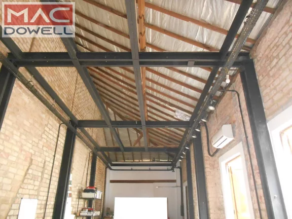 Imagem Casa de 221 m² com anexo e garagem - Uso misto - Botafogo