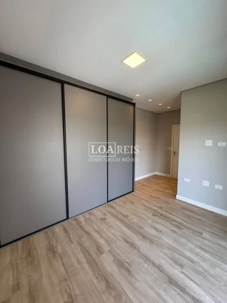 Imagem CASA 4 SUÍTES SENDO 1 SUÍTE MASTER CONDOMÍNIO ALPHAVILLE II