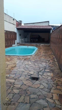 Imagem Casa com 3 dormitórios à venda, 300 m² por R$ 722.000,00 - Vila Urupês - Suzano/SP