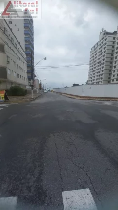 Imagem Imperdível Residência à Venda em Praia Grande-SP, Tupi: 2 Quartos, 1 Sala, 2 Banheiros, 2 Vagas,