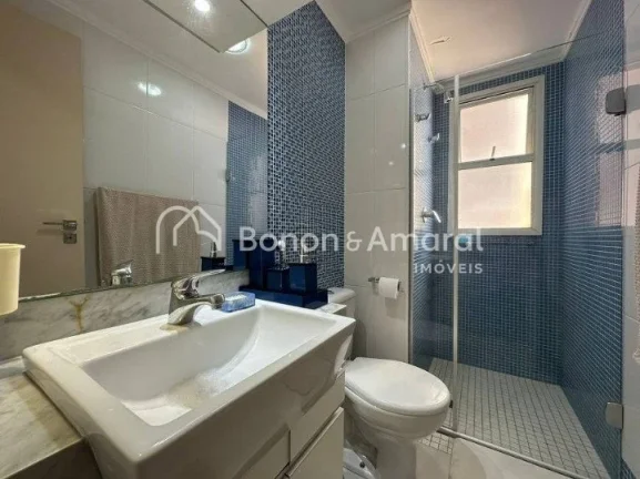 Imagem Lindo apartamento à venda no Cambuí por R$ 895.000,00. 
Situado em uma rua tranquila e muito bem l...