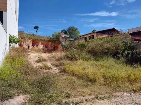 Imagem Lote à venda em Barbacena, Santa Tereza II, 450m2