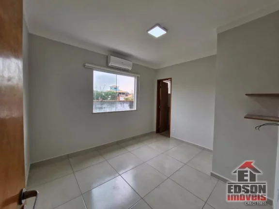 Imagem Casa Duplex em Condomínio no Barroco em Itaipuaçu