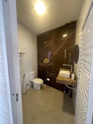 Imagem Casarão de Luxo na Enseada Azul: Seu Refúgio de Conforto a 150 Metros do Mar
Descubra o melhor de ...