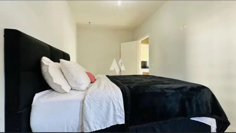 Imagem Apartamento à venda na Aparecida todo reformado!