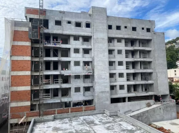 Imagem Apartamento para Venda em Teresópolis / RJ no bairro Várzea