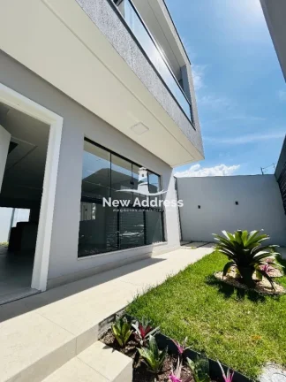 Imagem Casa duplex com ótimo acabamento à venda em Serra/ES