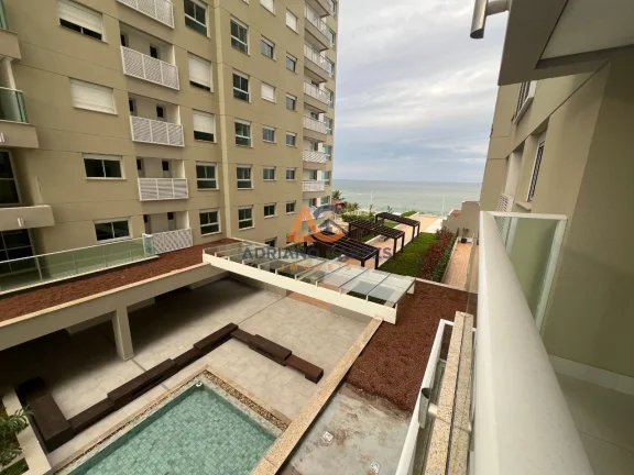 Imagem Summer Home Clube, Apartamento 02 quartos sendo 01 suíte na Praia de Itacolomi, norte de Piçarras. Adriano Carpes Imóveis Vende