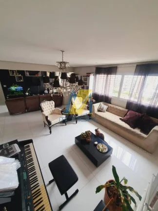 Imagem Luxuosa Cobertura Tríplex a Venda com 3 suítes, 4 vagas em São Caetano