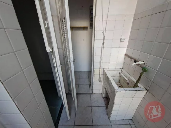 Imagem Apartamento com 3 dormitórios para alugar, 100 m² por R$ 2.500,00/mês - Rio Branco - Porto Alegre/RS