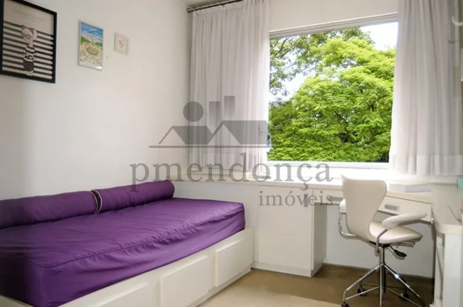 Imagem Apartamento Alto de Pinheiros com 186m², conforto e diversão ao seu alcance.