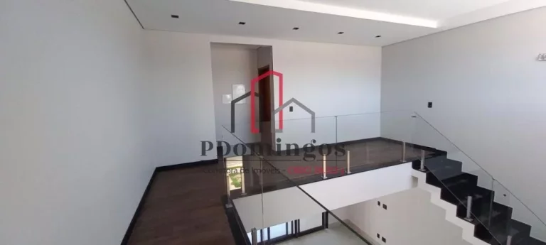 Imagem SOBRADO IMPECÁVEL - COM PISCINA E 3 SUÍTES - CONDOMÍNIO PARQUE OLÍVIO FRANCESCHINI - HORTOLÂNDIA