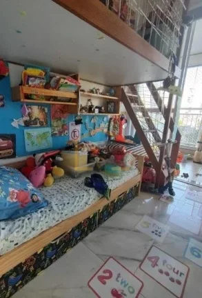 Imagem Apartamento de 65 m² no 2° andar, de frente para a entrada principal, com 2 dormitórios, sendo 1 ...