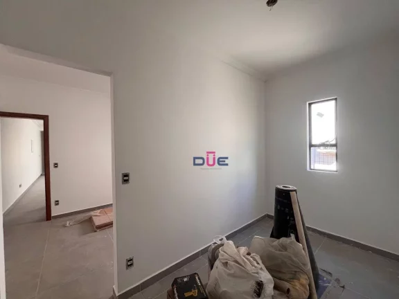 Imagem Sobreposta alta duplex com piscina, 3 suites e 2 vagas. Alto padrão no Boqueirão em Santos.