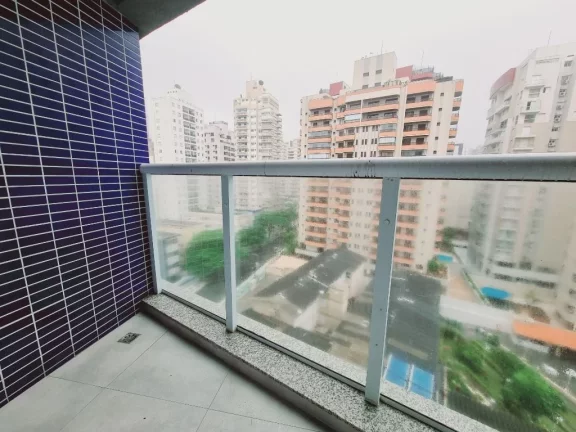 Imagem Praia de Astúrias, 50m da praia, Apartamento com Vista Deslumbrante a Praia