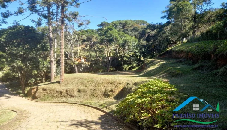 Imagem Terreno à Venda no Condomínio Quinta das Araucárias.