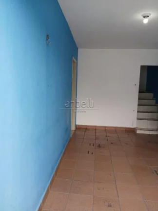 Imagem Casa com 180 M² com 4 dormitórios sendo 1 suite, sala, cozinha, área gourmet externa, quintal, á...