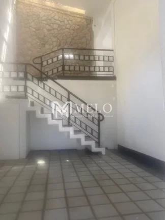 Imagem SÃO DUAS CASAS - 6qts., 2suites, 6vagas, 460m2 no Cordeiro - ACEITA FINANCIAMENTO BANCÁRIO