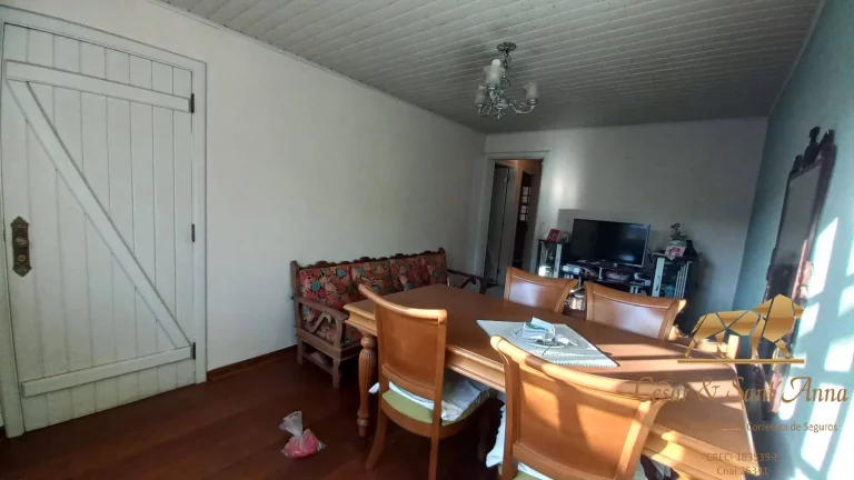 Imagem Casa Vila Ferraz a venda em Campos do Jordão-SP
