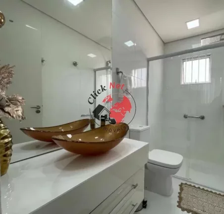 Imagem Sobrado e uma casa Terrea , Terreno 300m2 com 2 casas , 5 vagas , Bairro jordanopolis ,São bernardo Campo