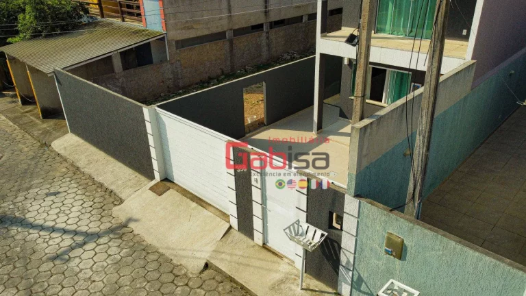 Imagem Casa com 4 dormitórios à venda, 200 m² por R$ 497.000,00 - Guriri - Cabo Frio/RJ