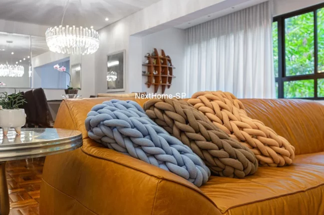 Imagem Apartamento de 198m ao lado do Parque Triano com 3 suítes amplo living, lavabo, cozinha, área de serviço e 1 vaga