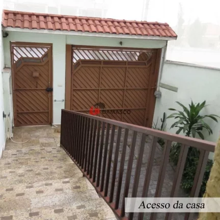 Imagem Sobrado à venda 3 Quartos, 1 Suite, 10 Vagas, 248M², Vila Lúcia, São Paulo - SP