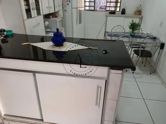 Imagem Casa Ampla com Quintal Espaçoso e Área de Lazer em Campinas!