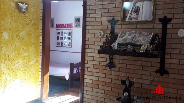 Imagem Casa a Venda com 03 Dormitórios no Jardim Manancial.