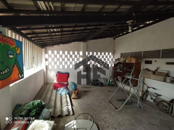 Imagem Casa com 3 Quartos em Torrões, Recife