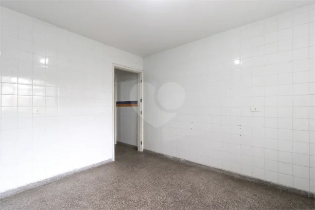 Imagem Sobrado à venda com 3 quartos, sendo 1 suíte, em Real Parque, São Paulo - SP